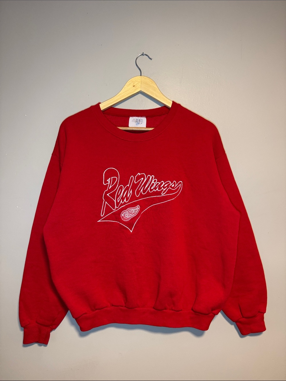 Vintage Detroit Red Wings Crewneck / Large / 1990s / Women's